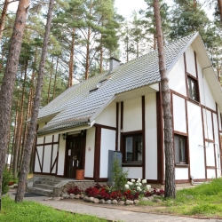 Сайт загородного отелдя «Плесков» в Псковской области